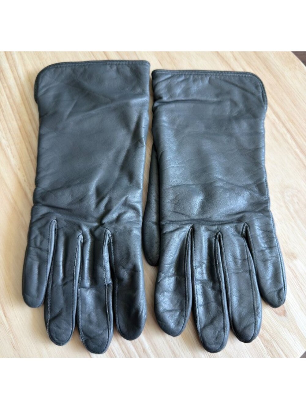 Vintage Womens Grandoe Gray Leather Gloves Cashmere Lined Size 7-1/2